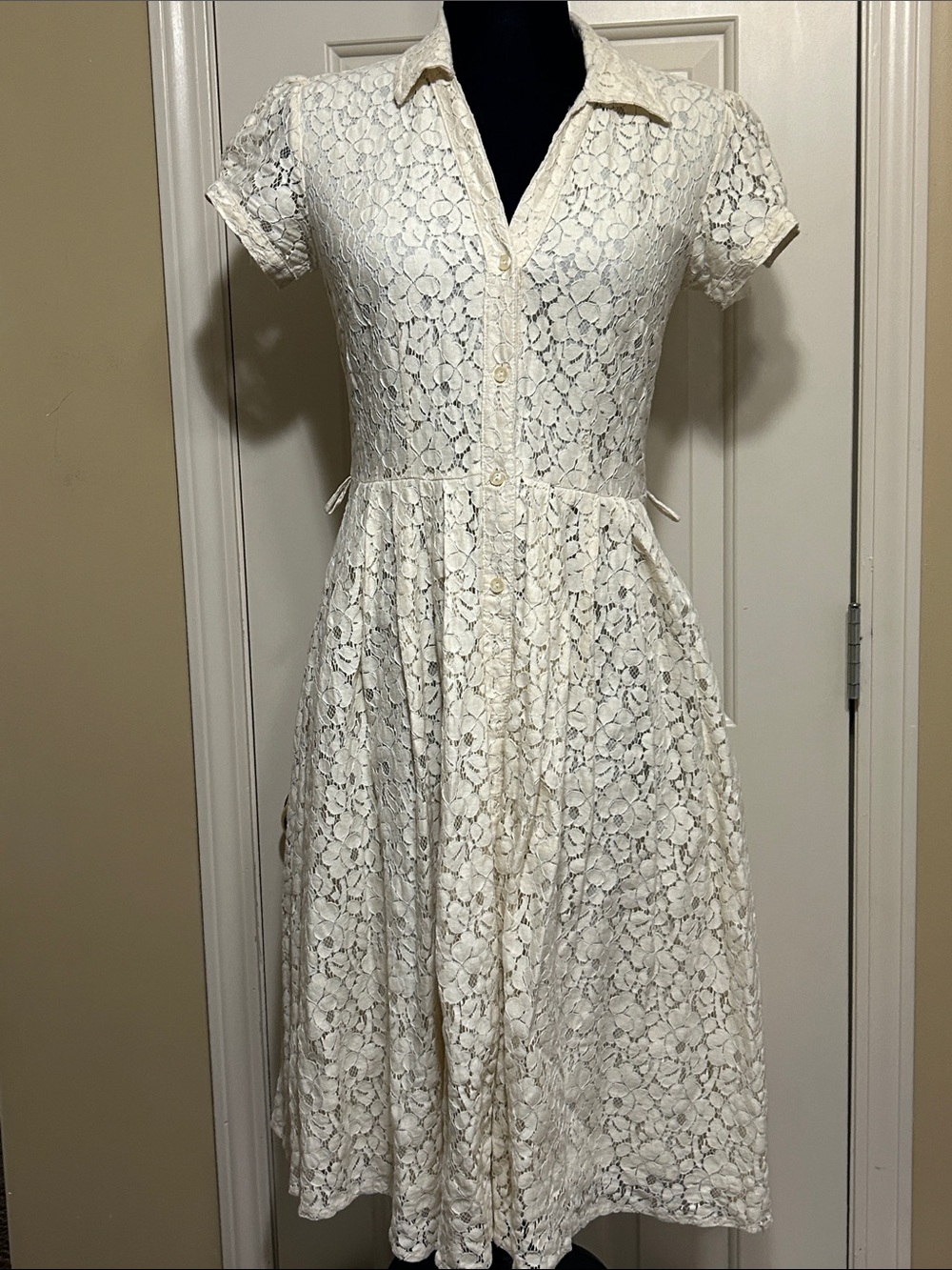 Apt. 9 Cream Lace Button-Front Midi Dress-size 4